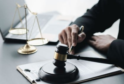 企業尋法指南:律師那麼多,要找誰當法律顧問呢? 1 公司法律顧問,台灣法律顧問,台北法律顧問