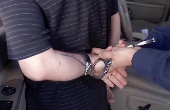 辦採購變坐牢?「政府採購法」誤觸「圖利罪」的 3 大地雷區!公務員必看的法律自保指南 3 貪污治罪條例的圖利罪跟政府採購法