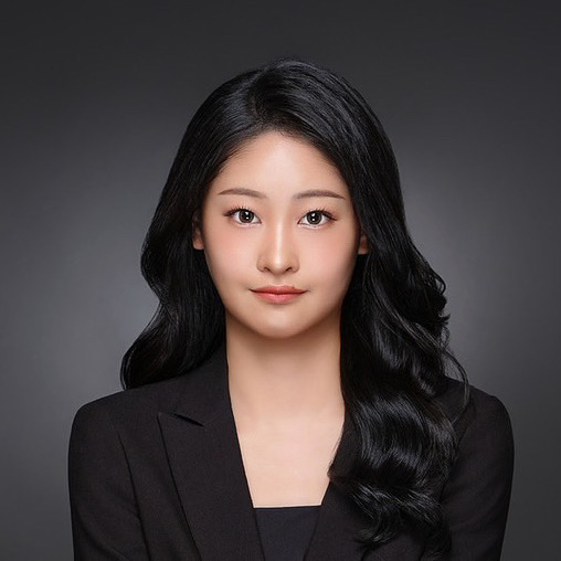 本所成員 - 台北律師推薦首選 專業法律團隊介紹 - 您的台北公司法律顧問與訴訟專家 4 袁翊瑄法務經理 法務 企業法律顧問支援